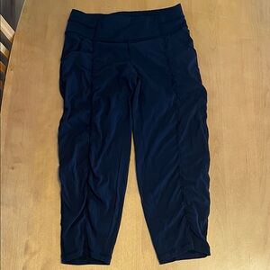 Lucy Black Activewear Leggings (capris)